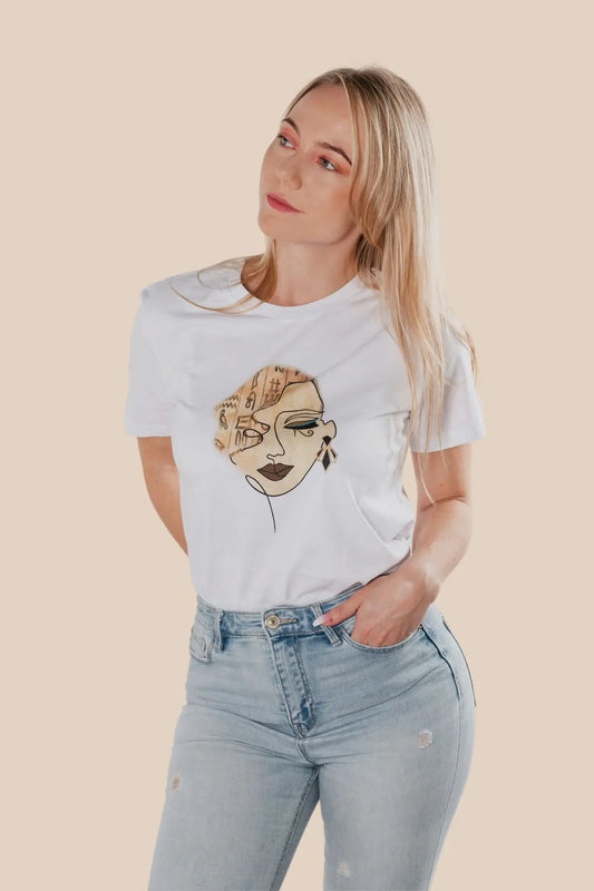 camiseta mujer ideal para regalo. Camiseta con estampados de la esencia Egipto